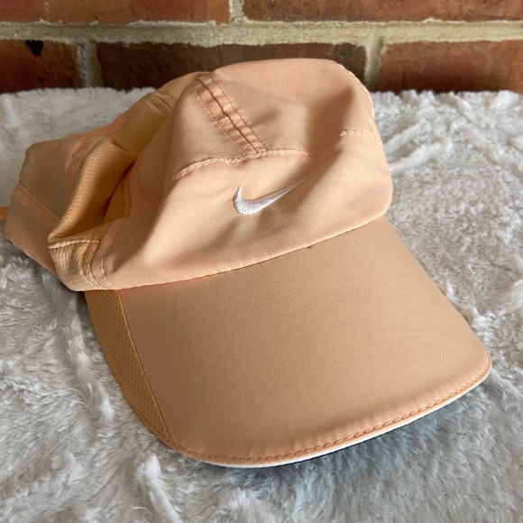 peach nike hat